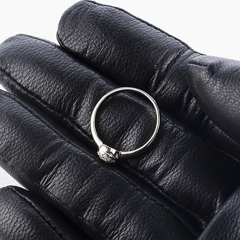プラチナ パヴェ ピンキーリング ダイヤモンド 0.10ct レディース 太め pt900 ラウンド 丸 指輪 ダイヤ リング 婚約指輪 シンプル 人気 送料無料 セール saleの画像