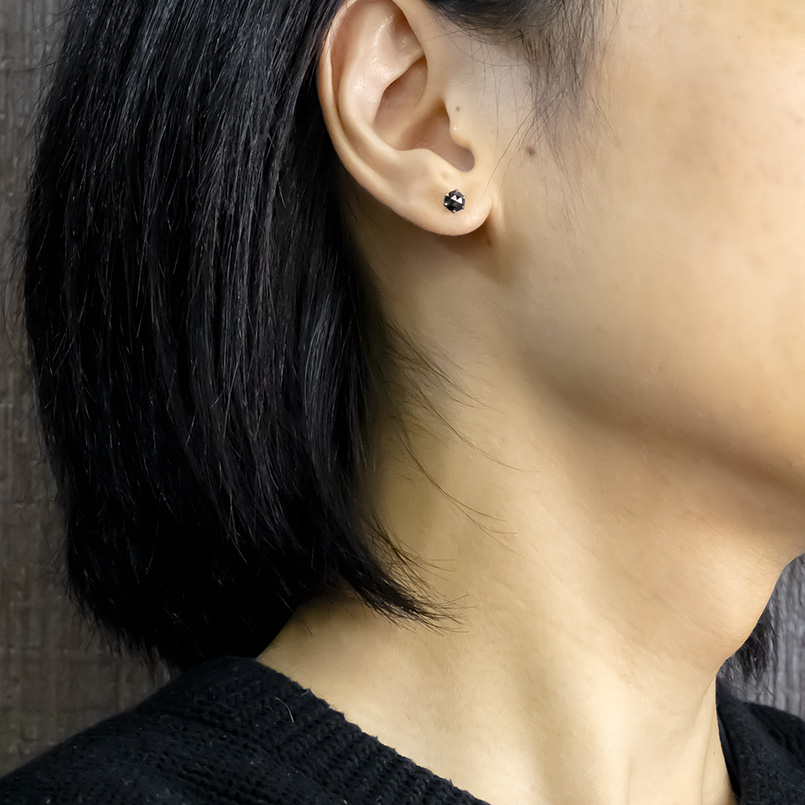 プラチナ ピアス ブラックダイヤ 1.0ct  メンズ ペア ローズカット 一粒 大粒 pt900 男性 スタッドピアス シンプル 人気 あすつく 送料無料 セール saleの画像