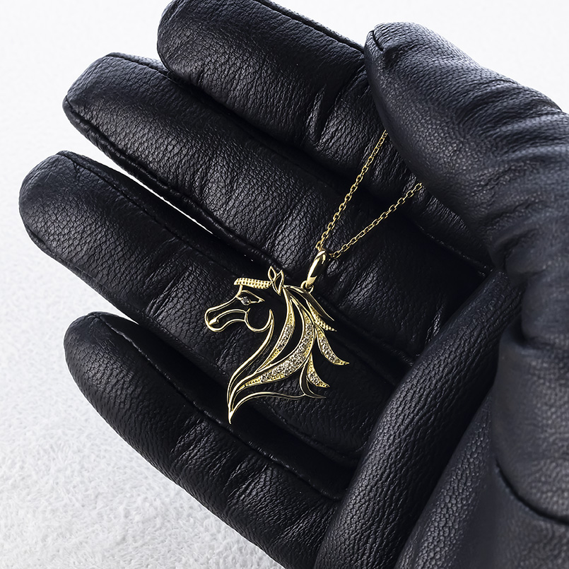 18金 馬 ネックレス トップ ダイヤモンド 0.14ct レディース ペンダントトップ 大ぶり 大きめ ゴールド 18k 透かし ホース あすつく 送料無料 セール saleの画像