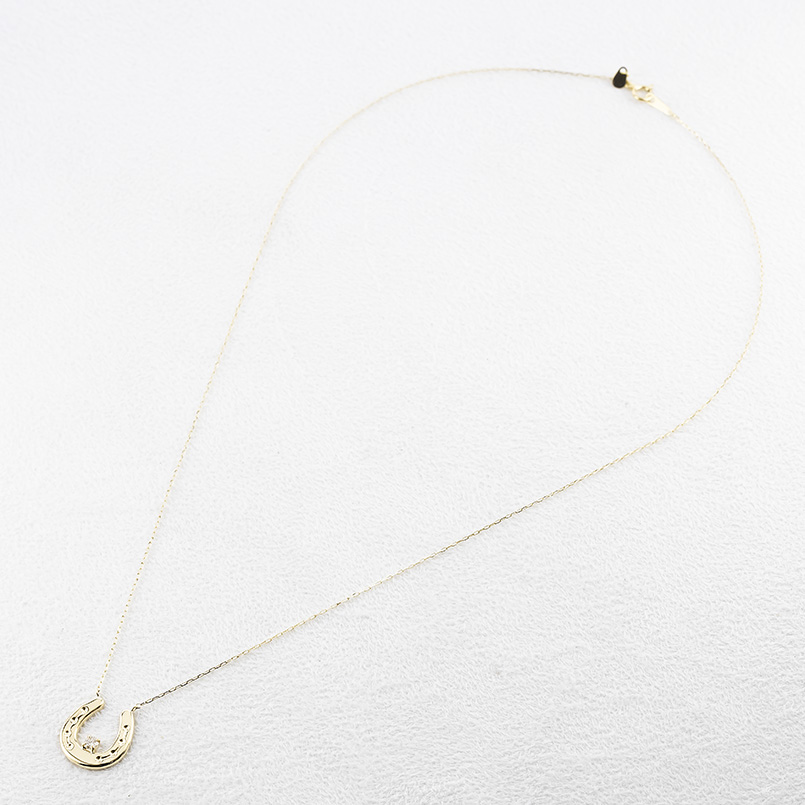 18金 ネックレス 馬蹄 ダイヤモンド 一粒 ペンダントトップ レディース 大ぶり ゴールド 18k 小豆 チェーン スライド式 ホースシュー あすつく 送料無料 セールの画像