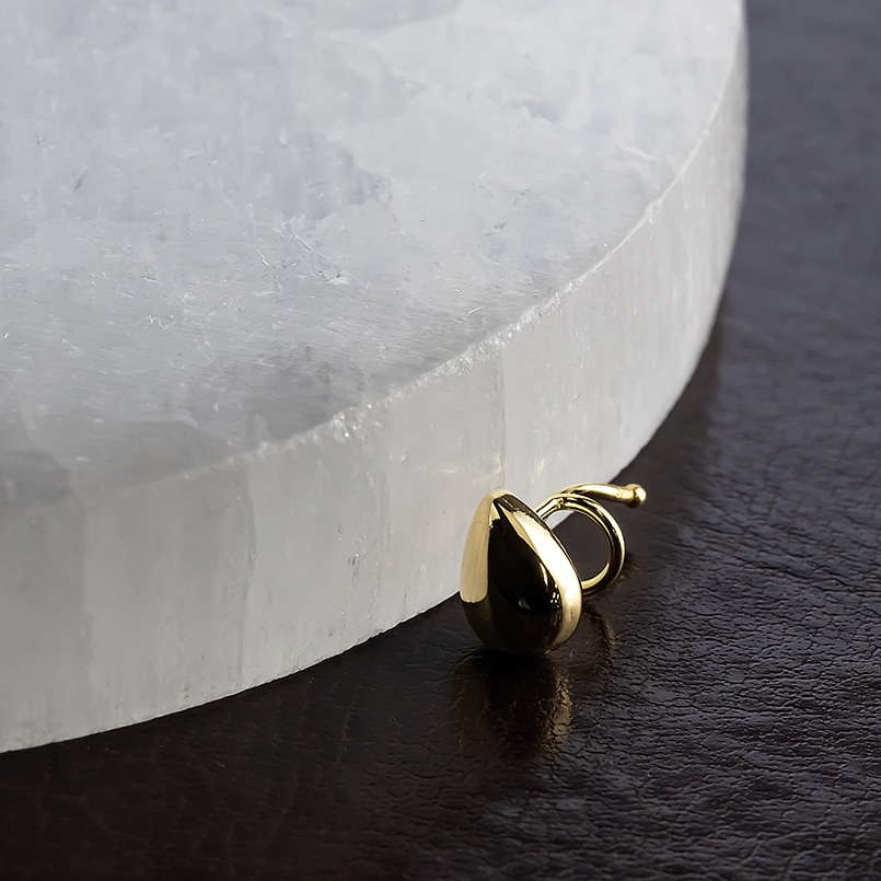 18金 ピアス ドロップ 片耳 ゴールド 18k つけっぱなし 簡単装着 キャッチのいらないピアス キャッチナッシャー 地金 男女兼用 あすつく 送料無料 セール saleの画像