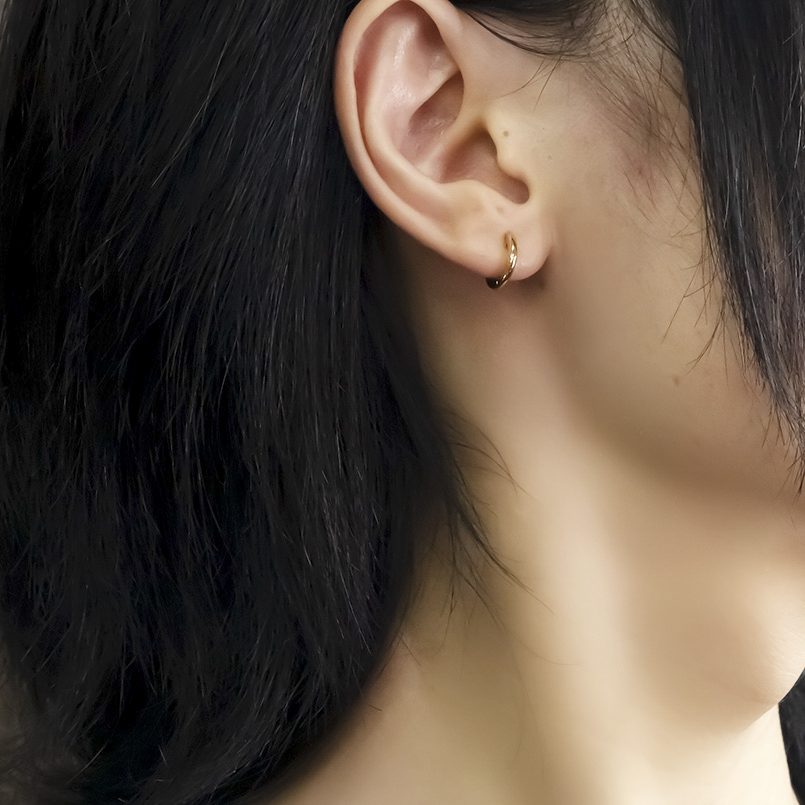 18金 ピアス 片耳 フープピアス 中折れ式 バネ メンズ ゴールド イエローゴールドk18 18k 男性 あすつく 送料無料 セール saleの画像