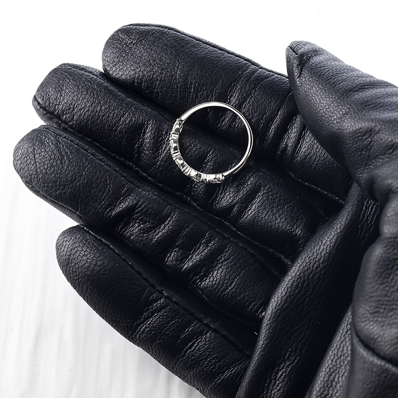 プラチナ リング ダイヤモンド 0.5ct レディース pt900 13号 普段使い 重ねづけ レイヤードリング ピンキーリング 婚約指輪 人気 あすつく 送料無料 セール saleの画像