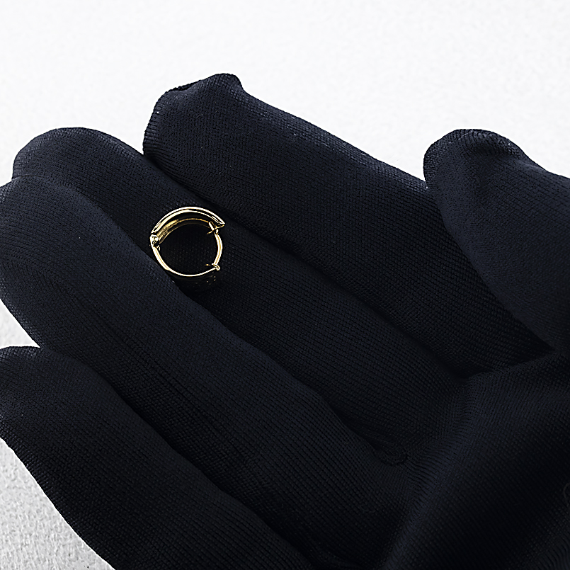 18金 フープピアス 幅広 太め メンズ 片耳 ゴールド 18k 地金 普段使い イエローゴールドk18 カット シンプル おしゃれ 人気 あすつく 送料無料 セール saleの画像