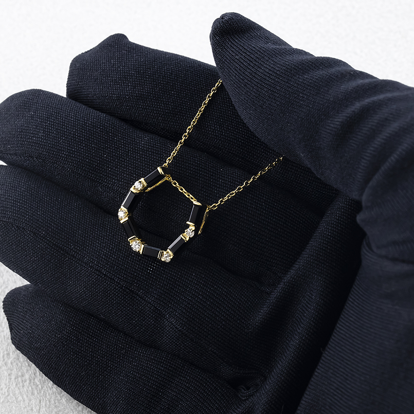 18金 ネックレス 馬蹄 ダイヤモンド オニキス ペンダントトップ メンズ 大ぶり ゴールド 18k 蹄鉄 ホースシュー シンプル 人気 おしゃれ 送料無料 セール saleの画像