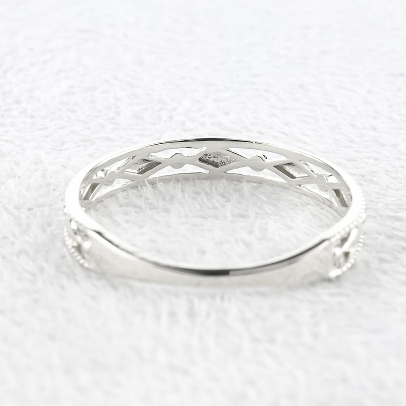 プラチナ リング レディース pt900 細め 指輪 普段使い 透かし ミル打ち ピンキーリング 婚約指輪 シンプル おしゃれ 人気 ストレート 送料無料 セール saleの画像