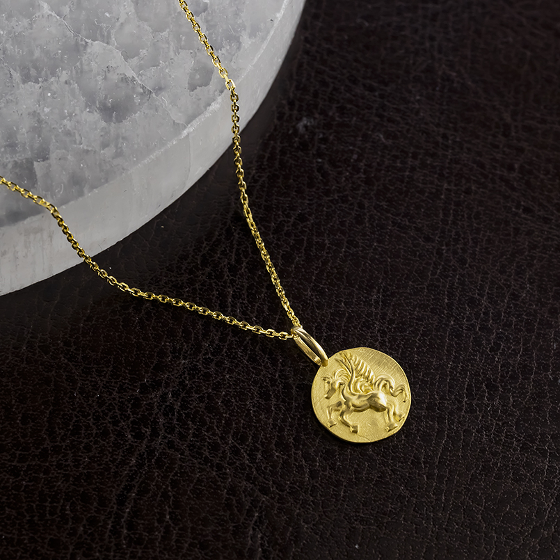 24金 ネックレス トップ 純金 ペガサス スモールメダル 造幣局検定刻印 ペンダントトップ ゴールド 24k 金 地金 人気 男女兼用 あすつく 送料無料 セール saleの画像