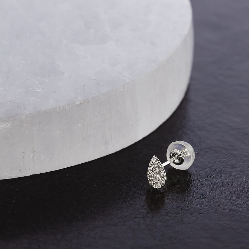 プラチナ ピアス ダイヤモンド 0.05ct 片耳 ドロップ レディース pt900 ツユ 雫 ティアドロップ シンプル 普段使い おしゃれ あすつく 送料無料 セール saleの画像