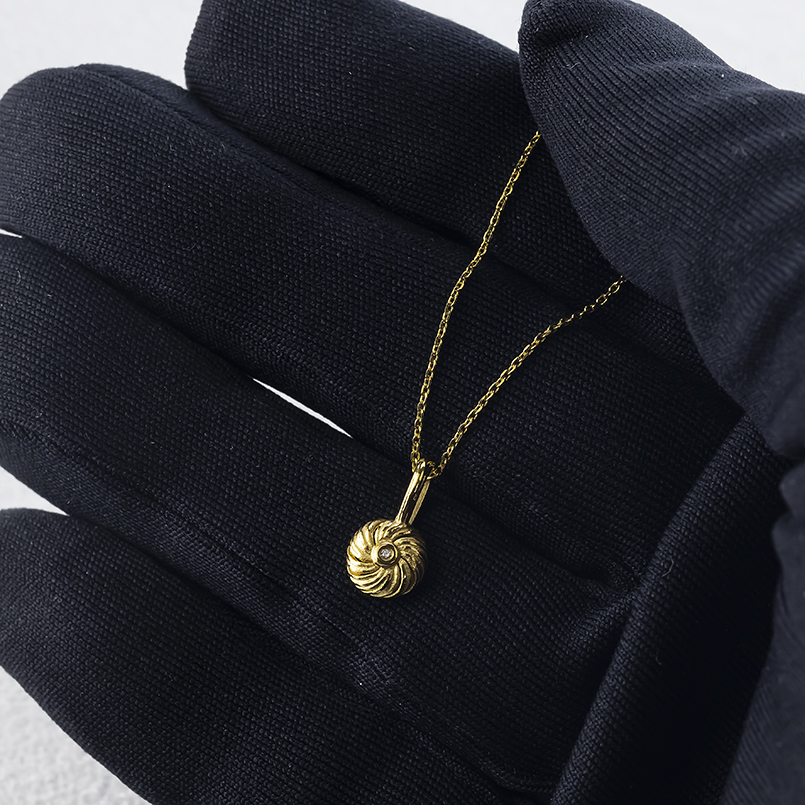 24金 ネックレス トップ 純金 ラウンド ペンダントトップ 造幣局検定刻印付 ダイヤモンド 金 ゴールド 24k お守り 男女兼用 あすつく 送料無料 セール saleの画像