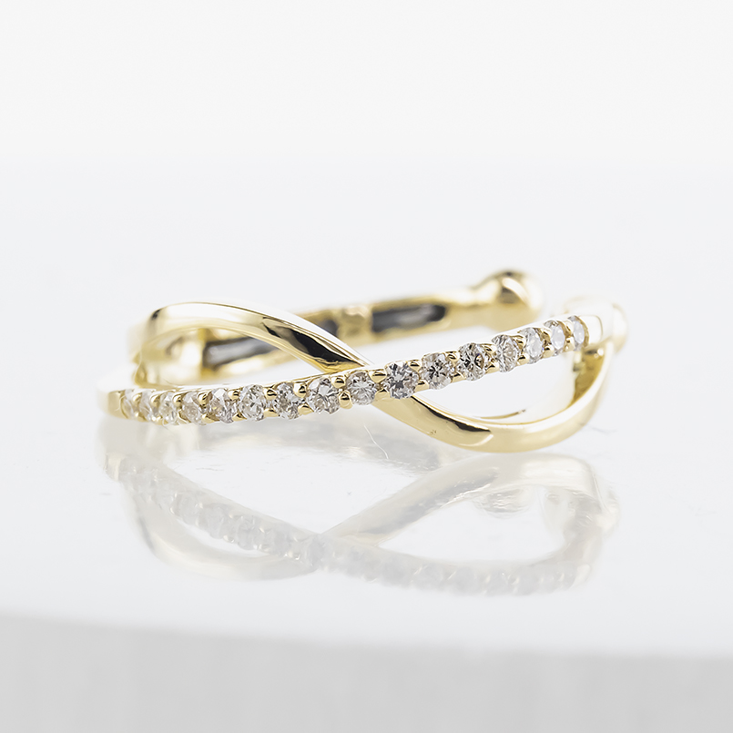 18金 イヤーカフ ダイヤモンド 中折れ式 レディース 片耳 2連クロス ゴールド 18k イヤーラップ イヤークリップ シンプル 人気 あすつく 送料無料 セール saleの画像
