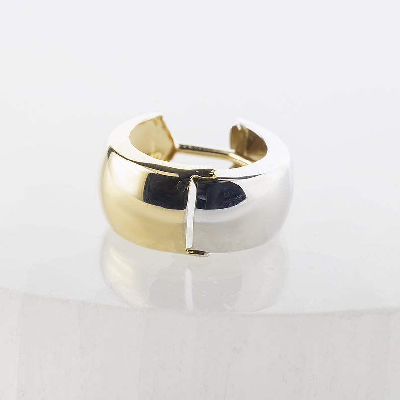 18金 フープピアス 片耳 レディース 中折れ式 幅広 大ぶり コンビ リバーシブル ゴールド 18k ピアス イエロー ホワイト 地金 あすつく 送料無料 セール saleの画像