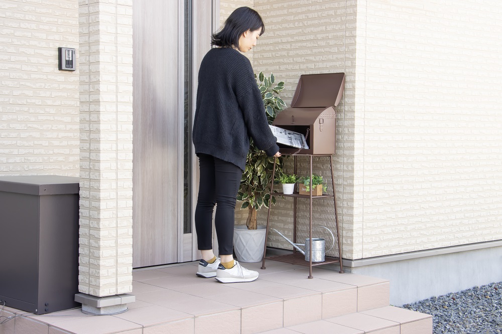 大型ポストスタンドーモダン 清水 エクステリア 郵便受け