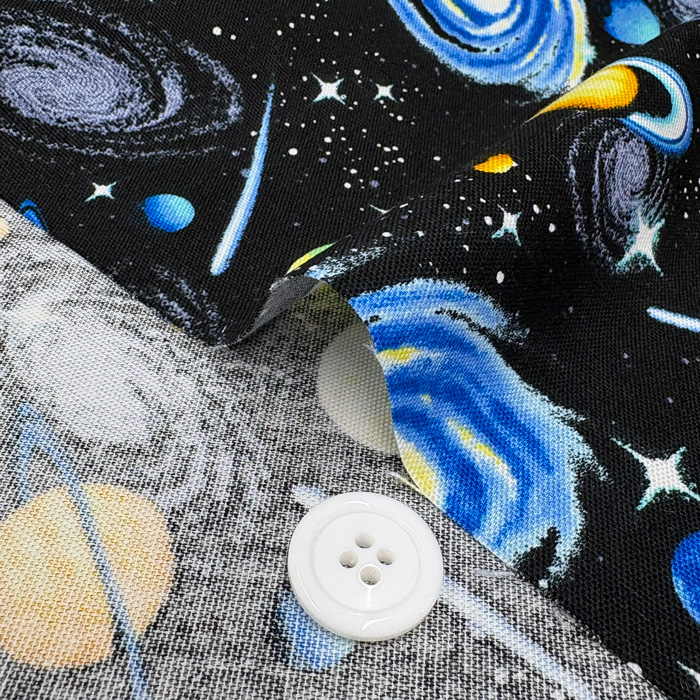 ギャラクシーコスモ柄オックス生地/銀河系や惑星がプリントされた宇宙