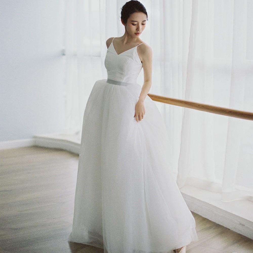 ウエディングドレス ノースリーブ 白 二 レディース服限定セール 正規品