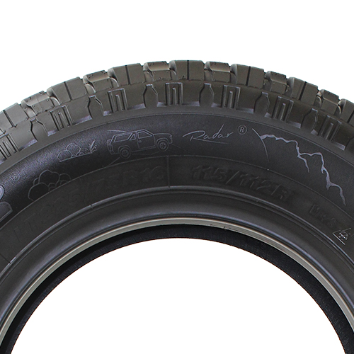 RADAR（レーダー） 275/40R22 Radar RENEGADE AT-5 タイヤ サマー