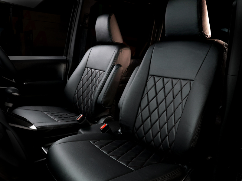 キルティング(Quilting) シートカバー(Seatcover)  ブラックステッチ