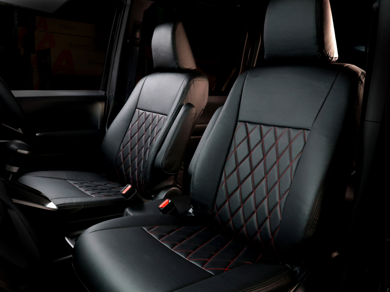 キルティング(Quilting) シートカバー(Seatcover)  レッドステッチ