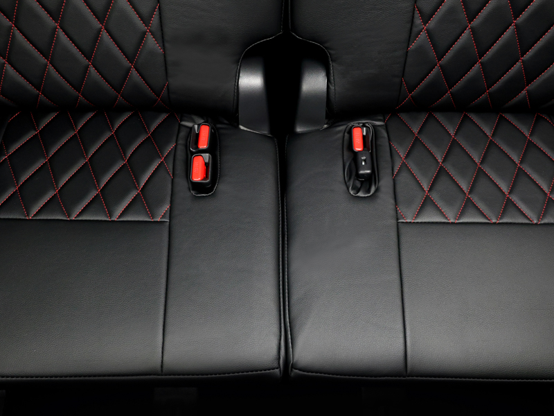 キルティング(Quilting) シートカバー(Seatcover)  ウレタンスポンジ