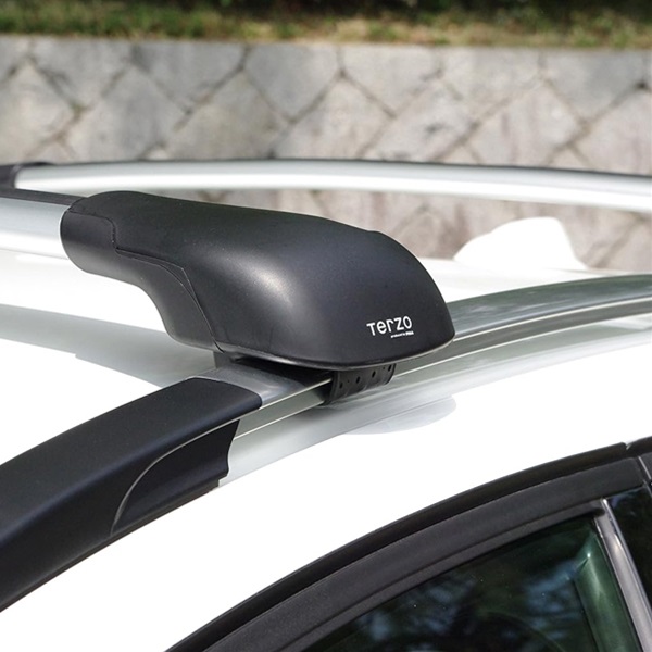 (大特価)terzo エアロバーフットセットダイレクトレールタイプ EF102A 大特価)terzo エアロバーフットセットダイレクトレールタイプ EF102A