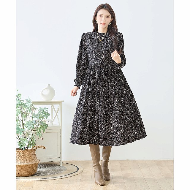 amie studio（アミエスタジオ） ワンピース 長袖 マイクロプリーツ