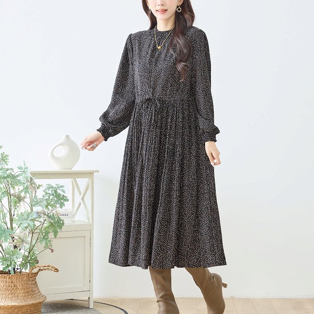 amie studio（アミエスタジオ） ワンピース 長袖 マイクロプリーツ