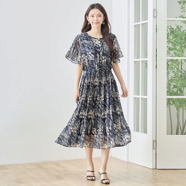 120.長袖丸ヨークワンピース　半袖パフワンピース　✿ハンドメイド TRUBE ワンピース 半袖 フラワーシード 30代 40代 通勤 普段着 旅行