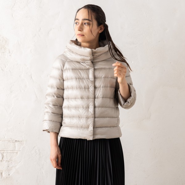 美品ヘルノ ダウンコート レディース ライトトープ ダウンジャケット 46 楽天市場】ヘルノ ダウン レディース HERNO ダウンコート A-shape