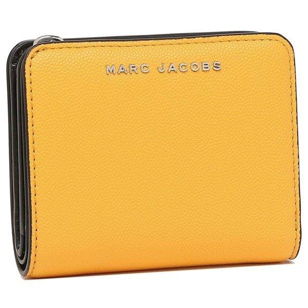 大人も着やすいシンプルファッション THE MARC 二つ折り財布 JACOBS