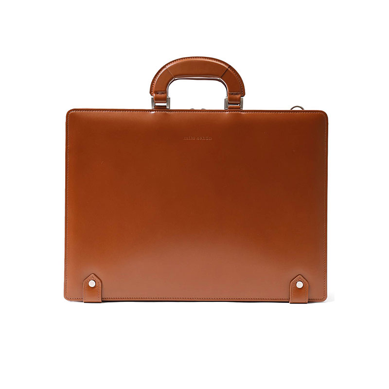 新品　mila schon アルテ 牛革 ビジネスバッグ 定価4万2900円 Ⓗ 新品 mila schon アルテ 牛革 ビジネスバッグ 定価4 併