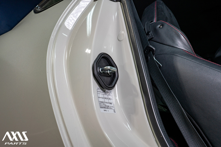 86 トヨタ GR86(型式：ZN8) スバル BRZ(型式：ZD8)用ドアストライカー
