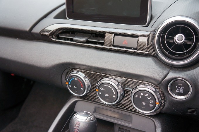 7月末入荷予定）マツダ ロードスター（ND）専用ドライカーボン製