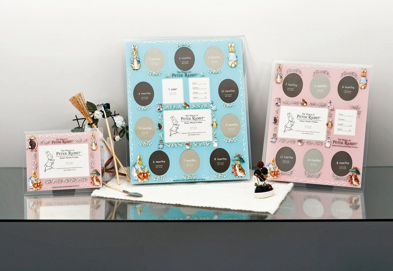 フォトフレーム ピーターラビット ガラスフォトフレーム 8ウィンドー