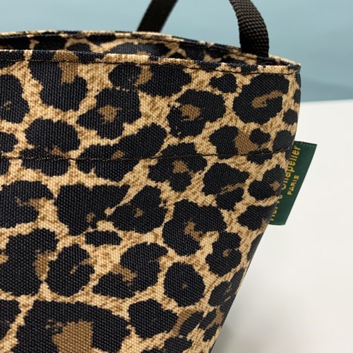 極美品 エルベシャプリエ パンサー ブラン 舟形 ショルダー バッグ レオパード エルベシャプリエ Herve Chapelier ビッグポシェット パンサーブラン