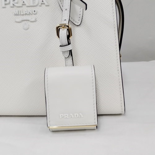 【BONUS ストア+5％】【訳あり】プラダ SAFFIANO CUIR MONOCHROME BAG レディース ホワイト 1BA2692ERX PRADA｜b-3｜07