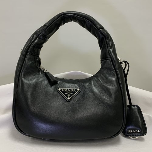 【BONUS ストア+5％】プラダ ソフト パデッドレザー ミニバッグ レディース ブラック 1BA3842DYI PRADA ブラン ド ショップ｜b-3｜02