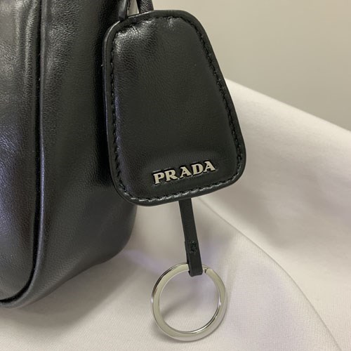 【BONUS ストア+5％】プラダ ソフト パデッドレザー ミニバッグ レディース ブラック 1BA3842DYI PRADA ブラン ド ショップ｜b-3｜07