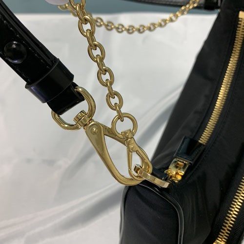 PRADA（プラダ） バッグ Re-Nylon ブラッシュドレザー ミニバッグ