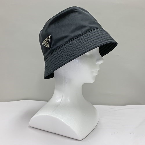 PRADA（プラダ） Re-Nylon バケットハット メンズ レディース ブラック