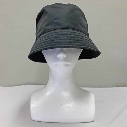 PRADA（プラダ） 【爆買】プラダ Re-Nylon バケットハット メンズ