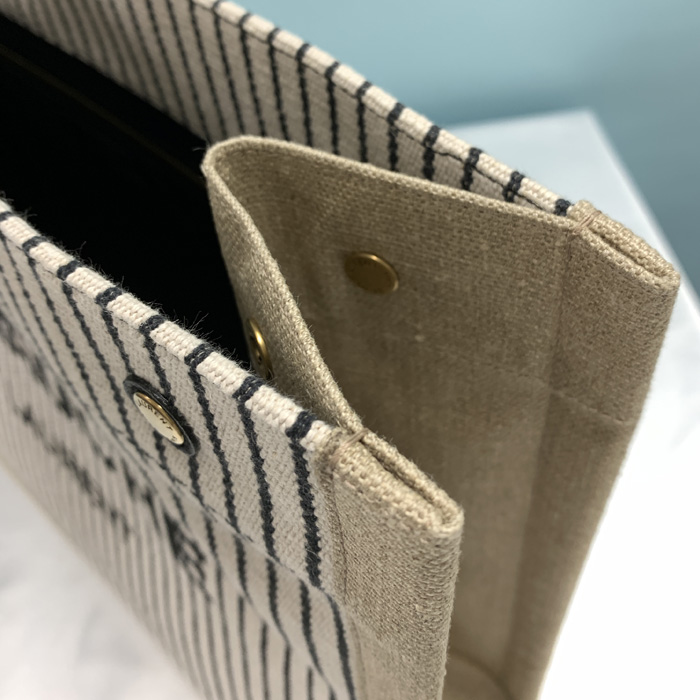 Yves Saint Laurent（イヴ・サンローラン） 【爆買】サンローラン