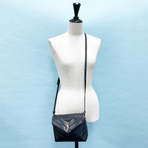 ☆関税込☆SAINT LAURENT★ルルキルティング ショルダーバッグ★ Yves Saint Laurent サンローラン ショルダーバッグ ルル