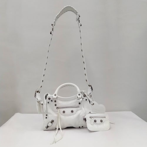 BALENCIAGA ハンドバッグ ホワイト/ブラック ポーチ付き ホワイト の ウィメンズ Explorer スリングポーチ スニーカー