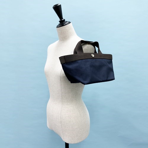 エルベシャプリエ コーデュラ舟型トートS ネイビー×モカ エルベ