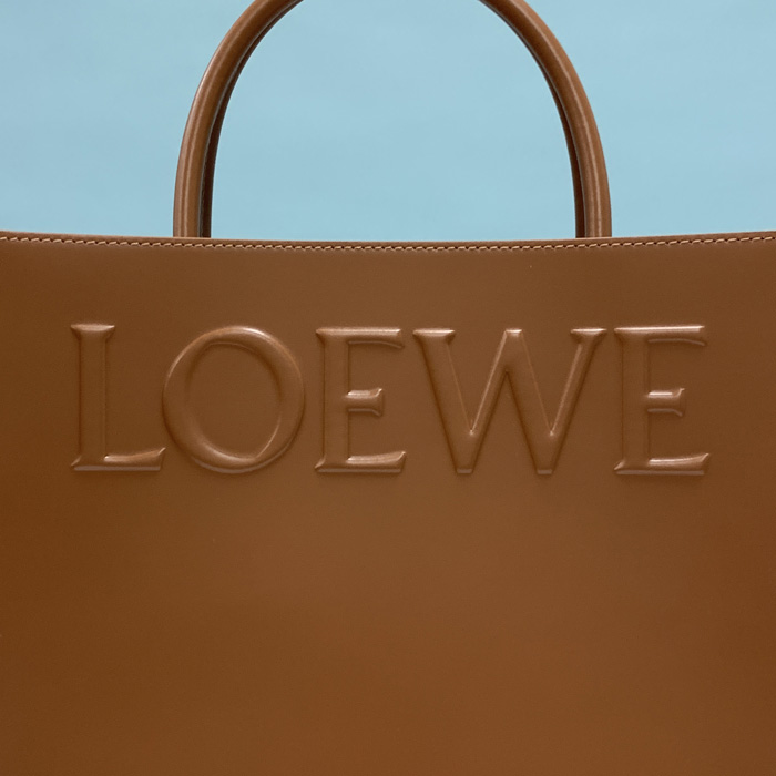 LOEWE（ロエベ） 【訳あり】ロエベ スリークカーフ スタンダード A4 