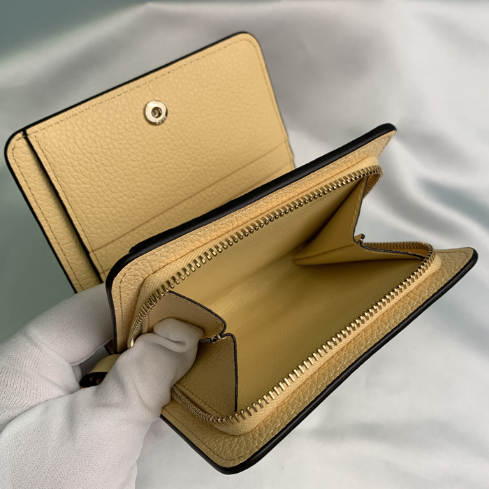 Chloe（クロエ） 【母の日】クロエ 折り財布 ALPHABET 二つ折り財布