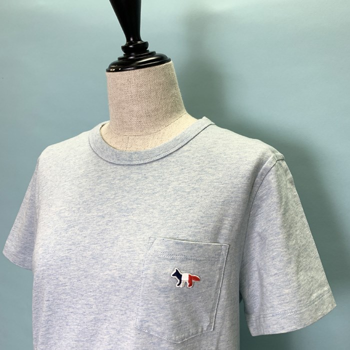 (メゾンキツネ) Tricolor Fox Tシャツ FW00107KJ0010 MAISON KITSUNE メゾンキツネ Tシャツ 半袖 人気 TRICOLOR FOX