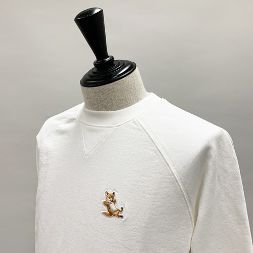 MAISON KITSUNE チラックス スウェット(GU00342KM0002)UNISEX Amazon.co.jp: [メゾンキツネ] チラックス フォックス パッチ