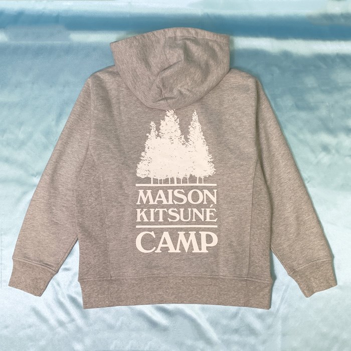 MAISON KITSUNE キャンプ マキシバックフーディ(IU00334KM0020) MAISON KITSUNE メゾンキツネ パーカー キャンプ マキシバック