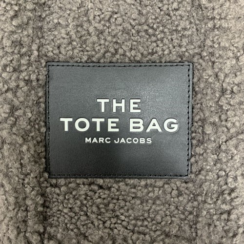 【爆買】マーク ジェイコブス モコモコ THE TEDDY SMALL TOTE BAG 2WAY A4 M0016740 グレー MARC JACOBSの画像