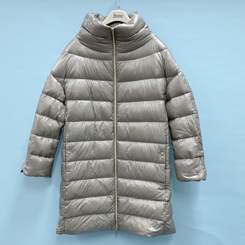 HERNO（ヘルノ） 【爆買】【訳あり】ヘルノ ダウンジャケット アウター